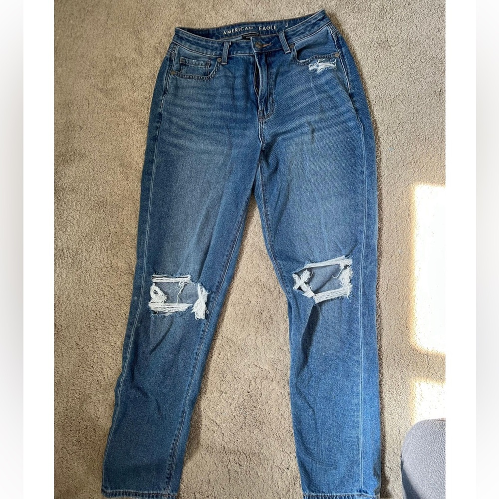 American eagle outfitters mom jeans